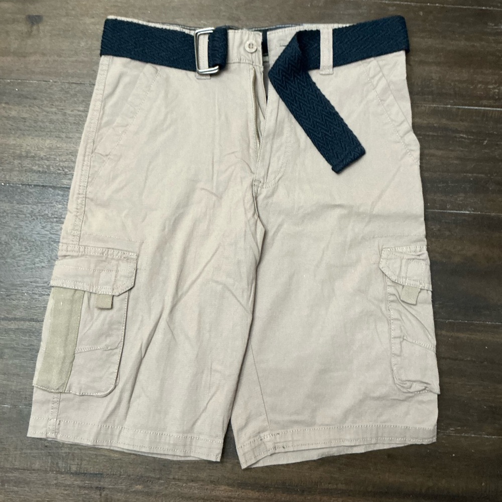 Beverly Hills Polo Club Tan Cargo Shorts with Relaxed Fit
